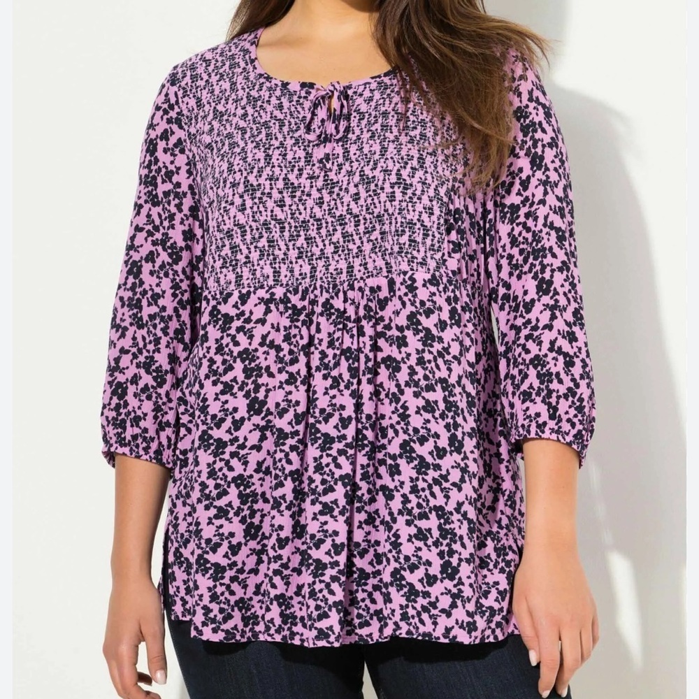 NWT Ulla Popken Size 20/22
amethyst/purple/floral/cottage core